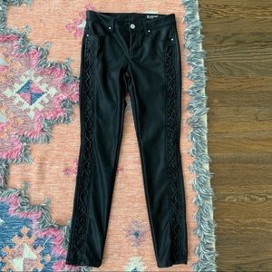 BLANK NYC LEATHER PANTS SIZE 25